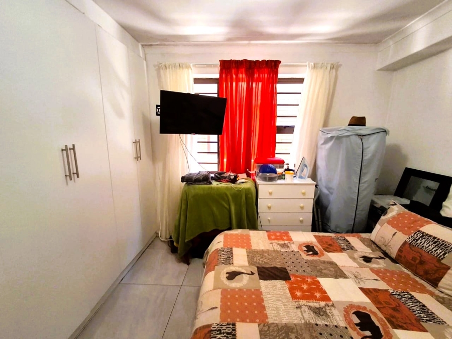 1 Bedroom Property for Sale in Morgenster Western Cape